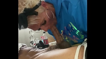 Sexy Blonde Milf Slurps 'Rrr' With Skill free video